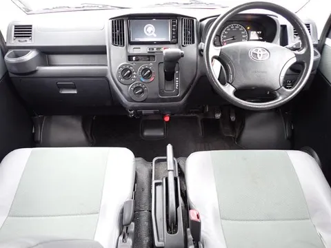Toyota TownAce Van