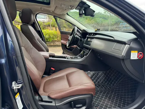 Jaguar XFL