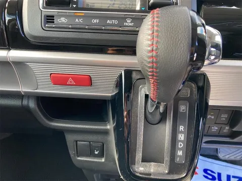 Suzuki Spacia Custom