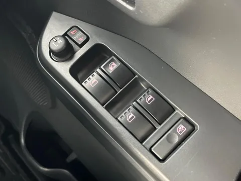 Toyota Pixis Mega