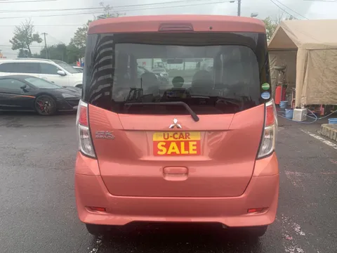 Mitsubishi eK Space