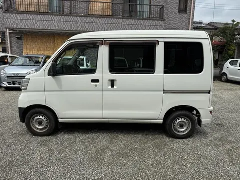 Daihatsu Hijet Cargo