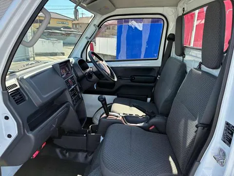 Nissan Clipper Truck