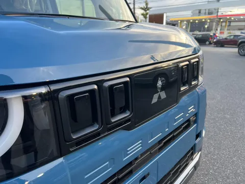 Mitsubishi Delica Mini