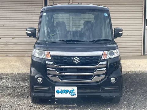 Suzuki Spacia Custom Z