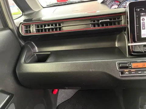 Suzuki Wagon R Stingray