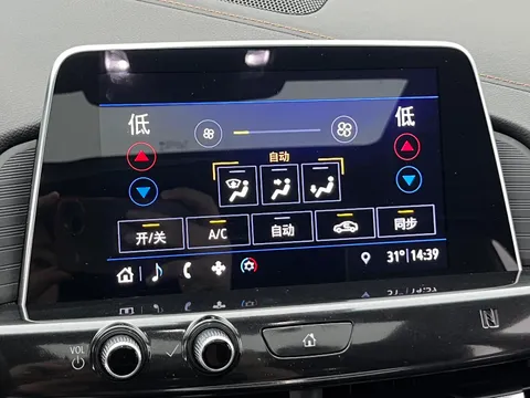 Cadillac CT4