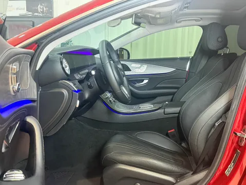Mercedes-Benz Mercedes-Benz CLS