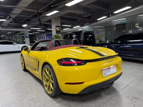 Porsche 718