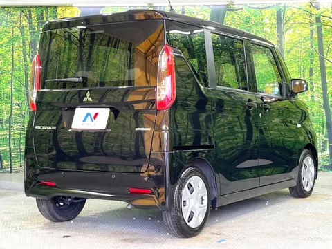 Mitsubishi eK Space