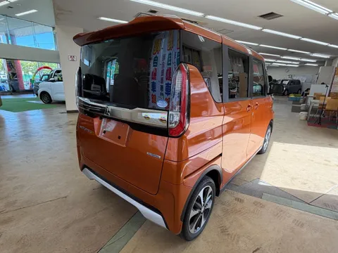 Mitsubishi eK X Space