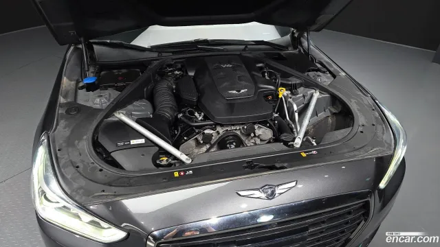 Genesis G90 (EQ900)