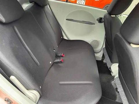 Mitsubishi I