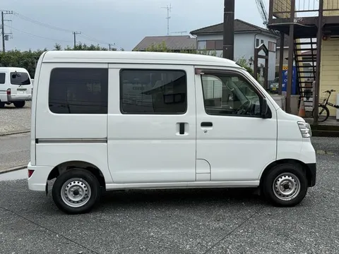 Daihatsu Hijet Cargo