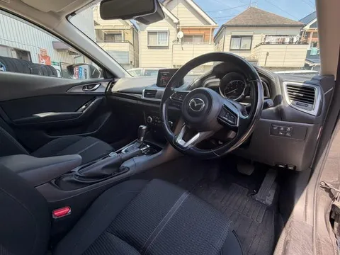 Mazda Axela Sport
