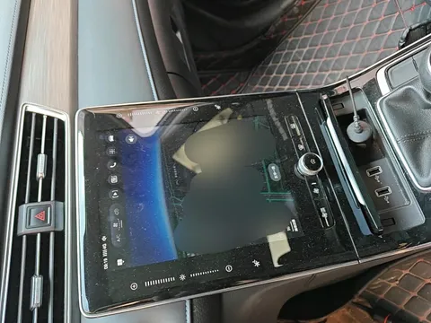 Roewe RX5