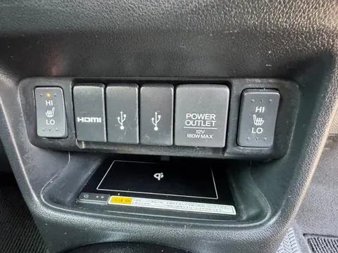 Honda N-BOX Slash