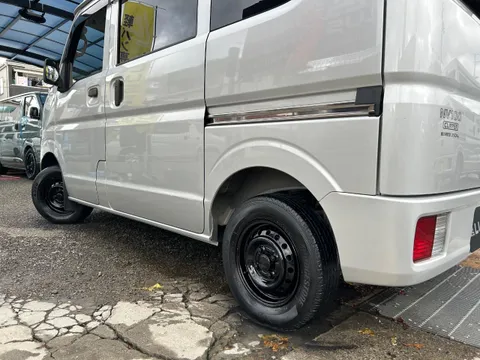 Nissan Clipper