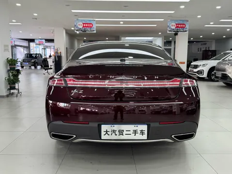 Lincoln MKZ
