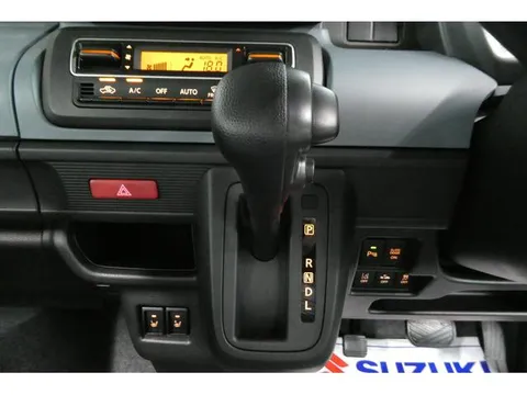 Suzuki Spacia Base