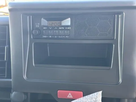 Nissan Clipper Van