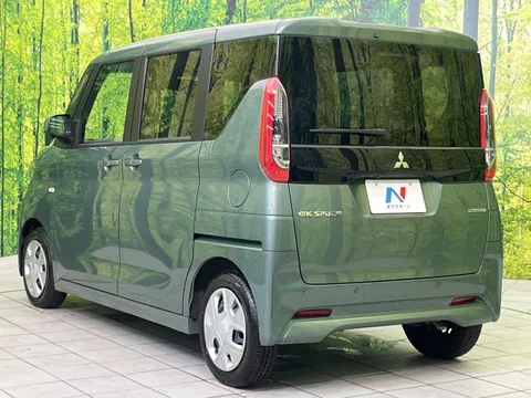 Mitsubishi eK Space