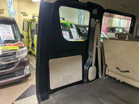 Mitsubishi Minicab Van