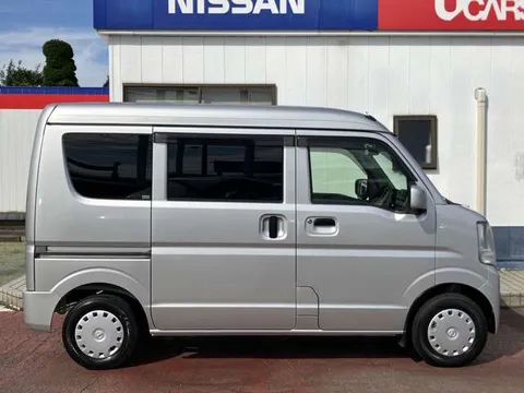 Nissan Clipper