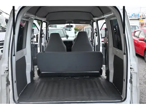 Mitsubishi Minicab Van