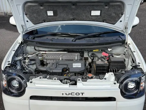 Daihatsu Mira Tocot