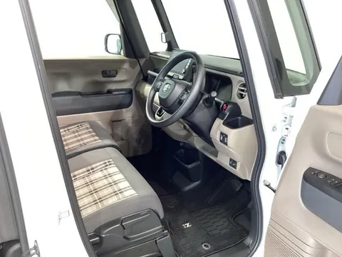 Honda N-BOX Joy