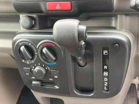 Nissan Clipper