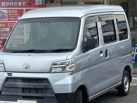 Toyota Pixis Van