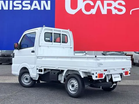Nissan Clipper Truck