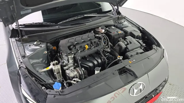 Hyundai Elantra (Avante)