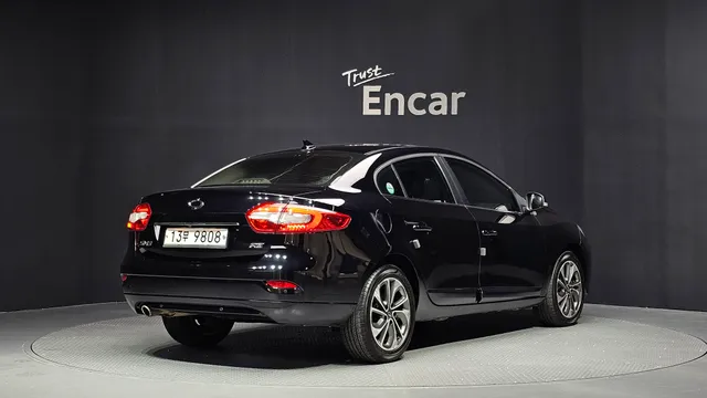 Renault SM3