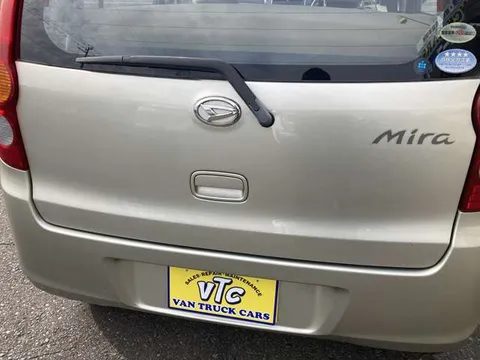 Daihatsu Mira
