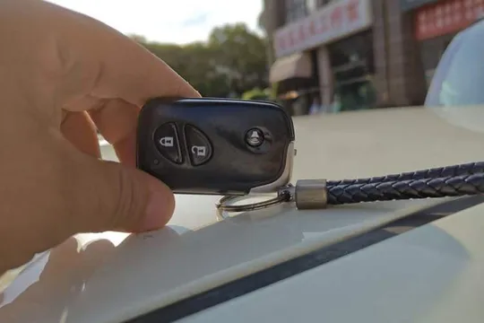 BYD F0