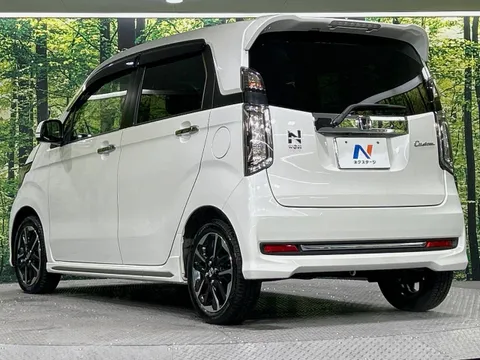 Honda N-WGN Custom