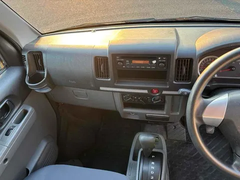 Nissan Clipper