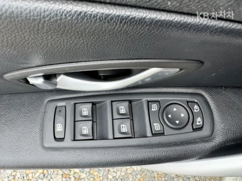 Renault SM3
