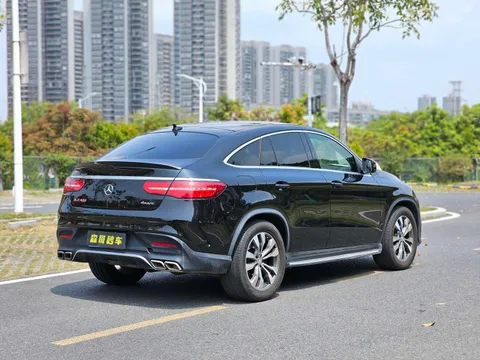 Mercedes-Benz GLE-Class