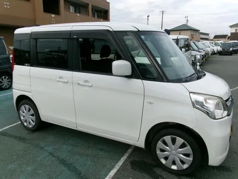Suzuki Spacia