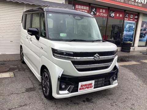 Suzuki Spacia