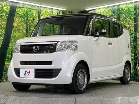Honda N-BOX Slash