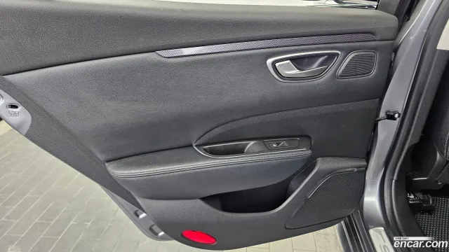 Renault Talisman (SM6)