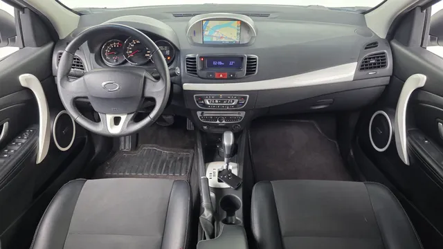 Renault SM3