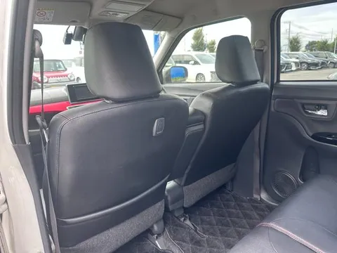 Toyota Pixis Joy