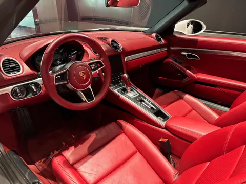 Porsche 718
