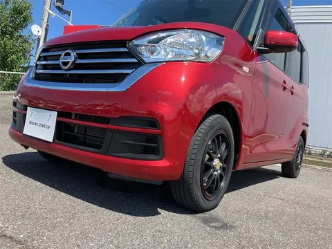 Nissan Dayz Roox